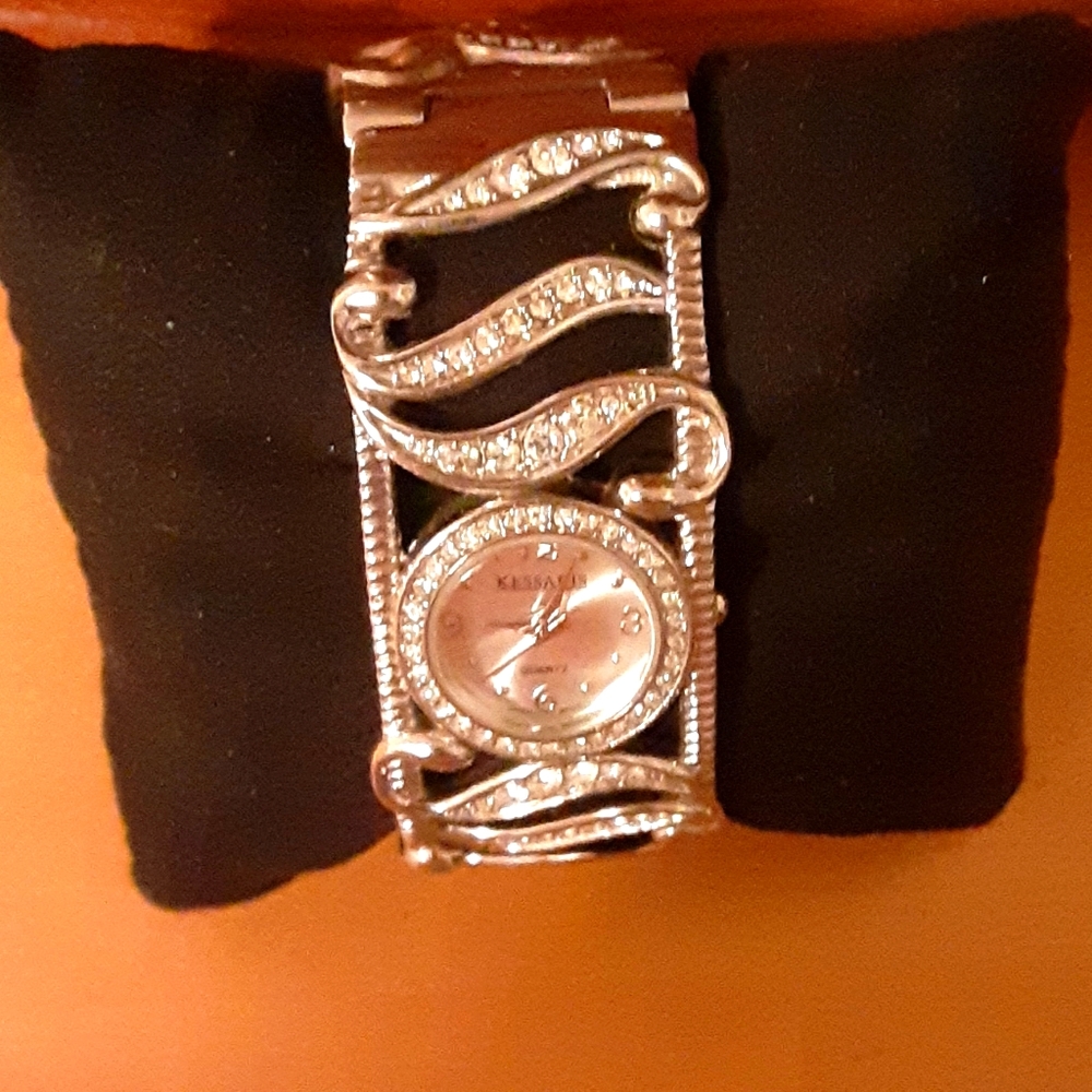 6-8" Watch